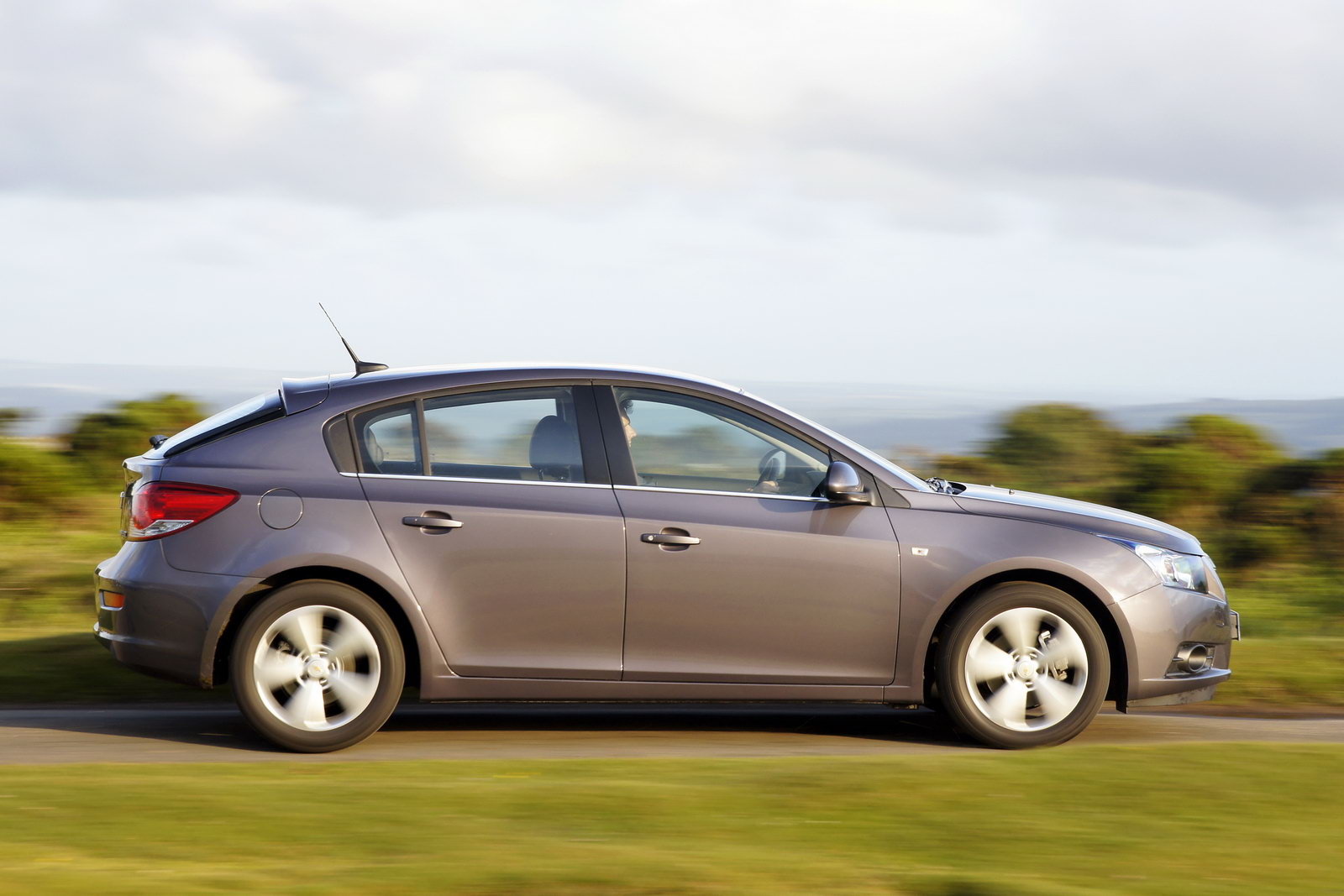 Chevrolet cruze hatchback 2013